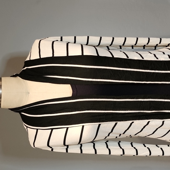 Knit Cardigan - Picture 2 of 3